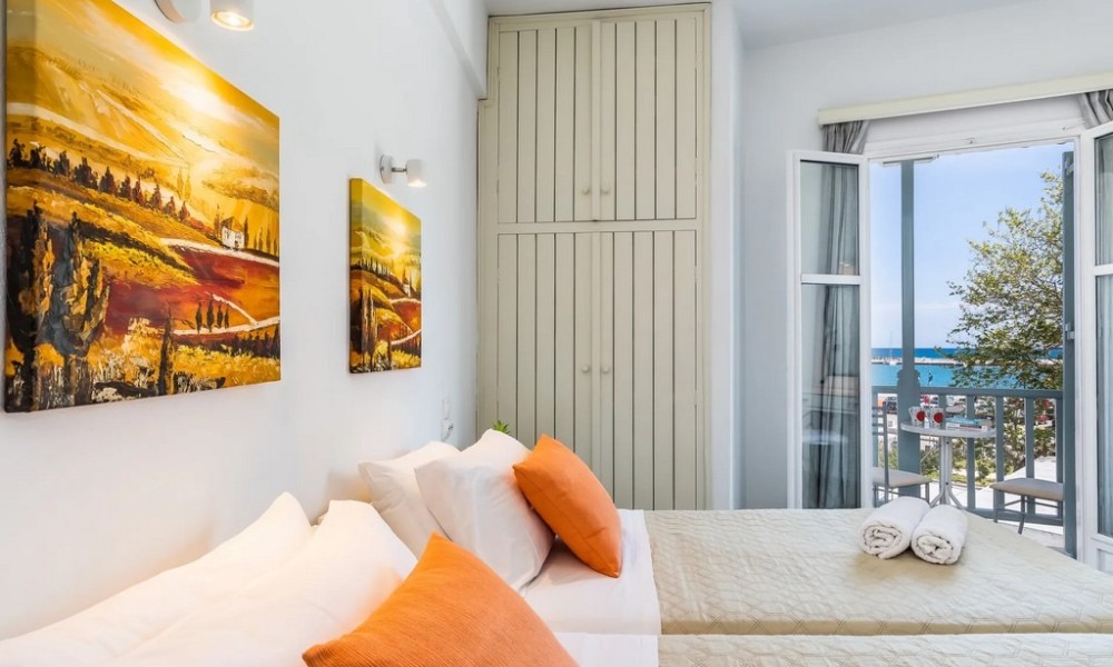 marialena rooms   triple room sea view  